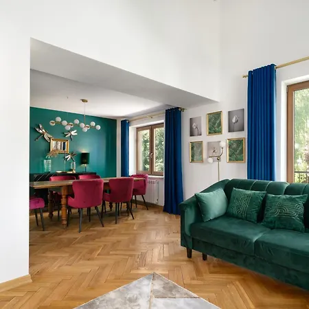Villa Golden Saska Kepa Warsaw